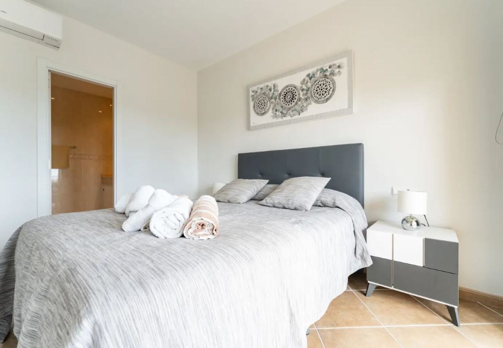 12 Detached Villa Vista Verde for Rent in Mijas Costa , Málaga, Spain
