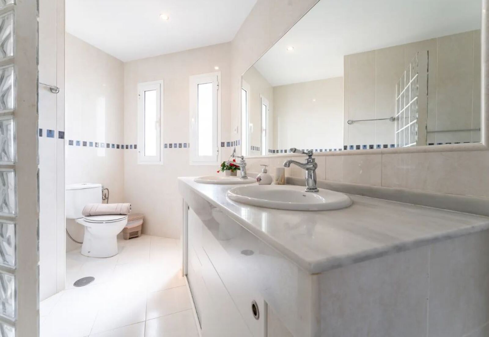 14 Detached Villa Vista Verde for Rent in Mijas Costa , Málaga, Spain