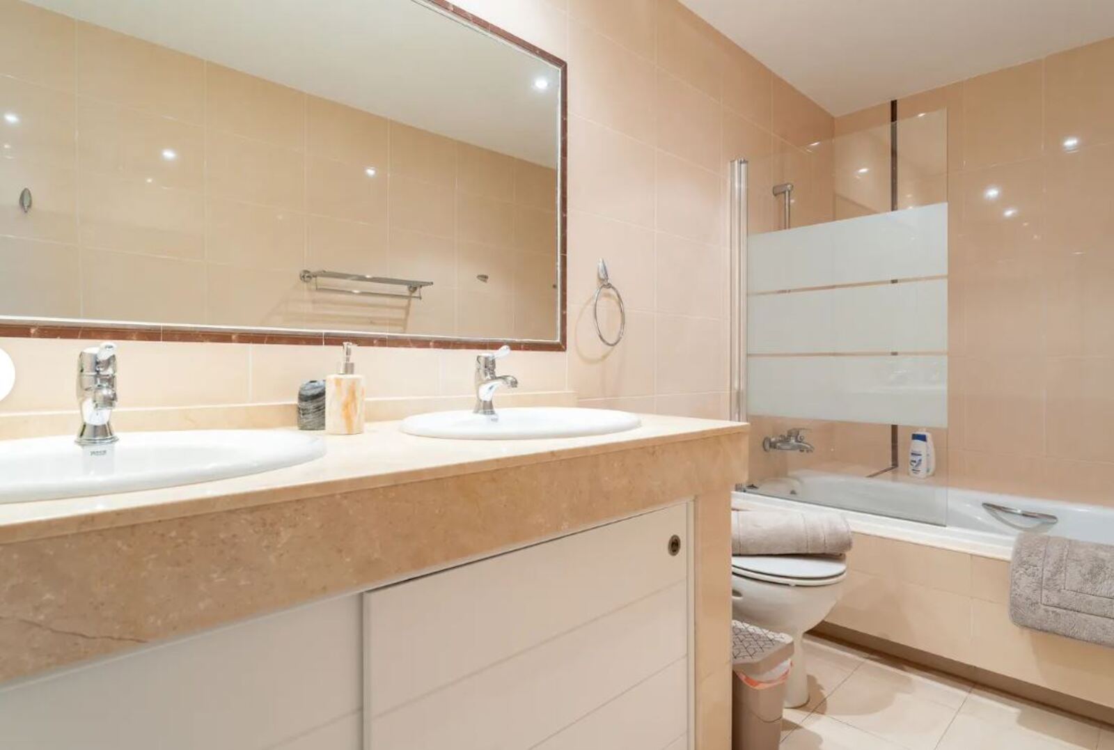 22 Detached Villa Vista Verde for Rent in Mijas Costa , Málaga, Spain