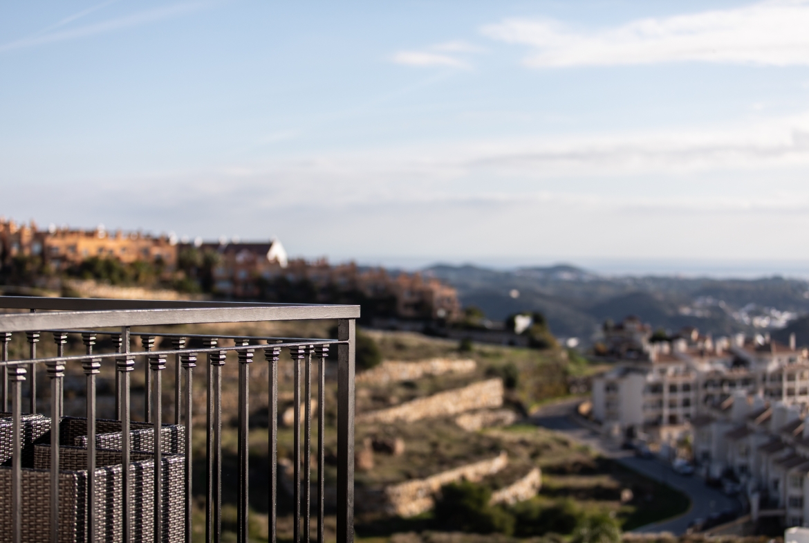 Semi Detached Seaview Villa Luna Fitness for Rent in Riviera Del Sol, Málaga, Spain