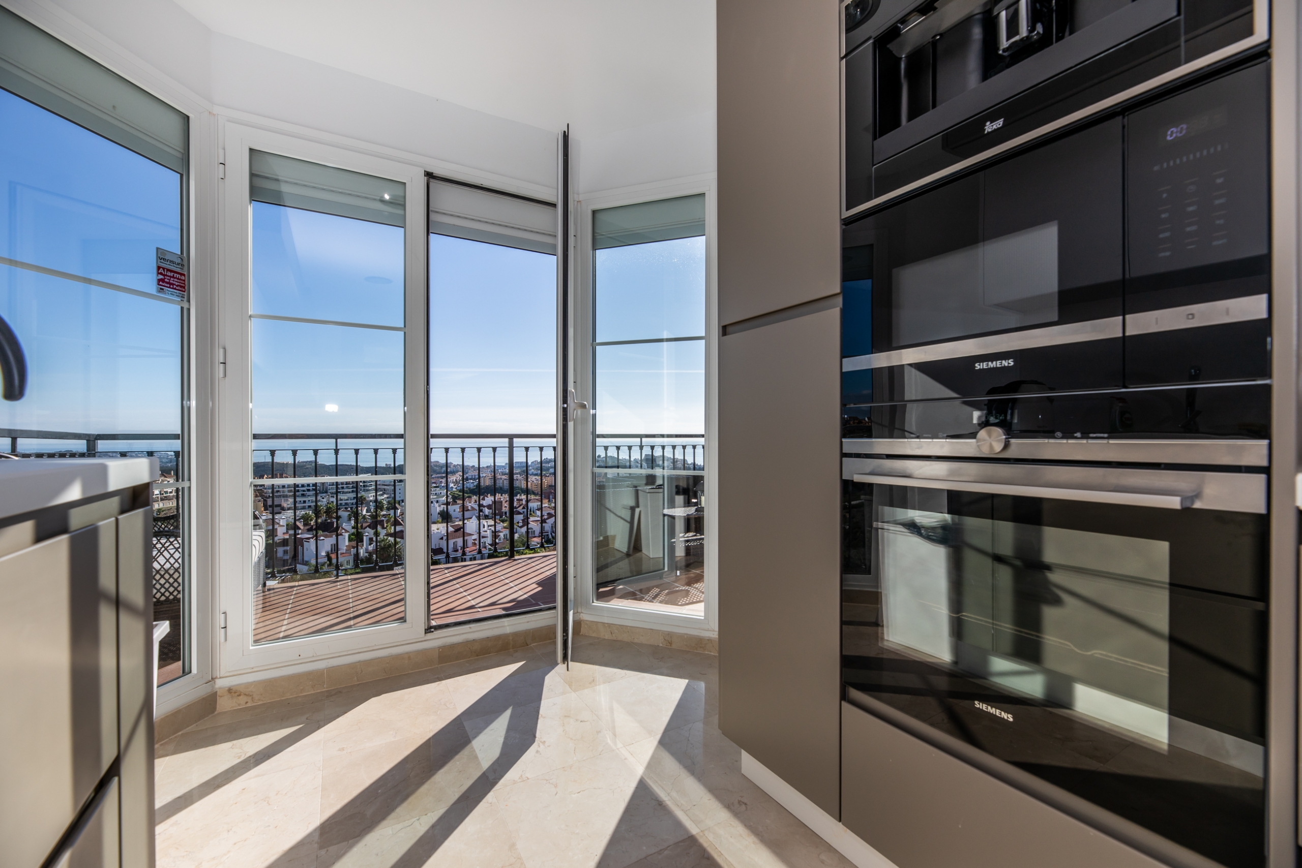 3T4A7334 Semi Detached Seaview Villa Luna Fitness for Rent in Riviera Del Sol, Málaga, Spain