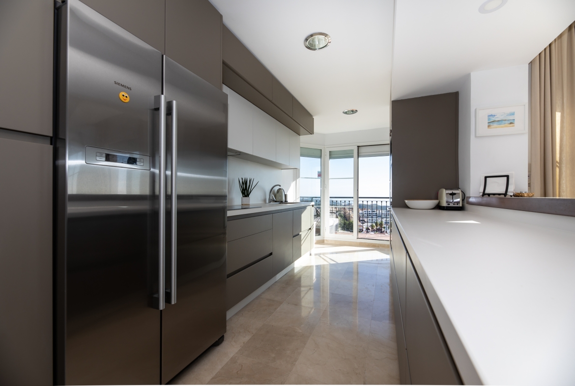 Semi Detached Seaview Villa Luna Fitness for Rent in Riviera Del Sol, Málaga, Spain