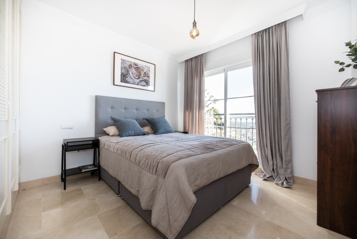 Semi Detached Seaview Villa Luna Fitness for Rent in Riviera Del Sol, Málaga, Spain