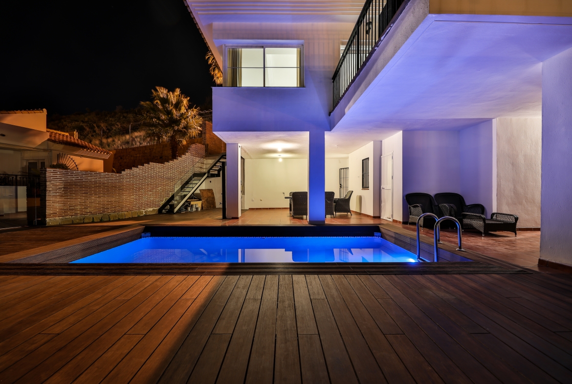 Semi Detached Seaview Villa Luna Fitness for Rent in Riviera Del Sol, Málaga, Spain