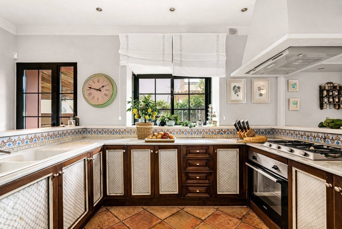 Detached Villa for Rent in Guadalmina Baja , Málaga, Spain