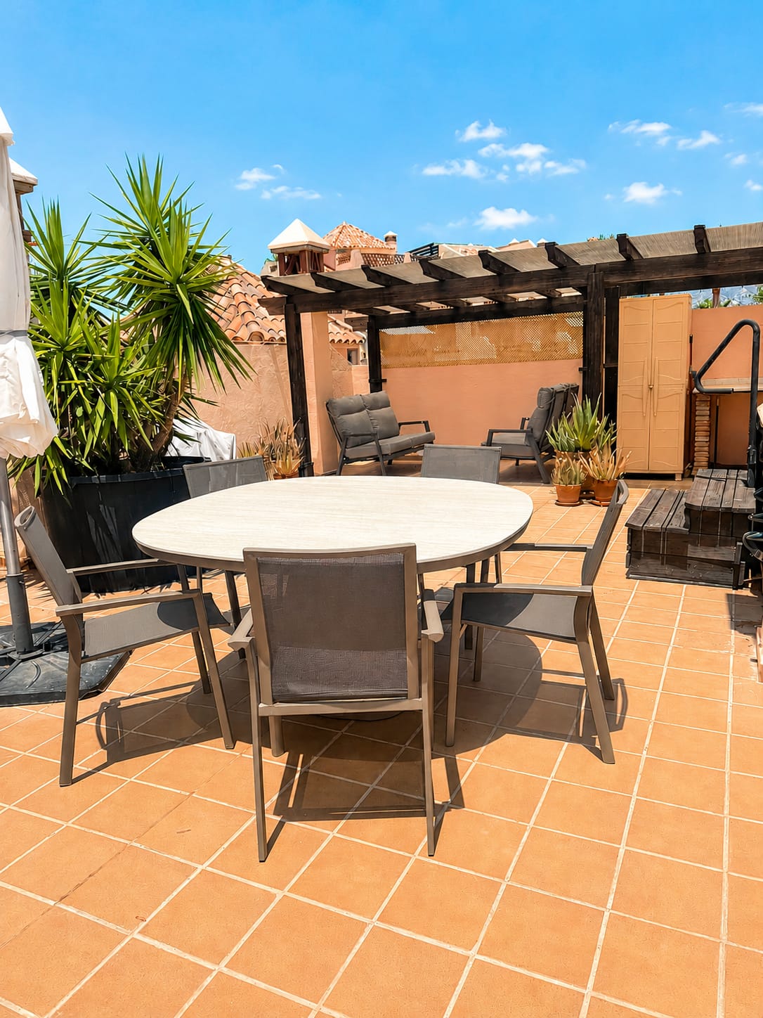 Penthouse Apartment for Rent in El Faro – La Joya , Málaga, Spain