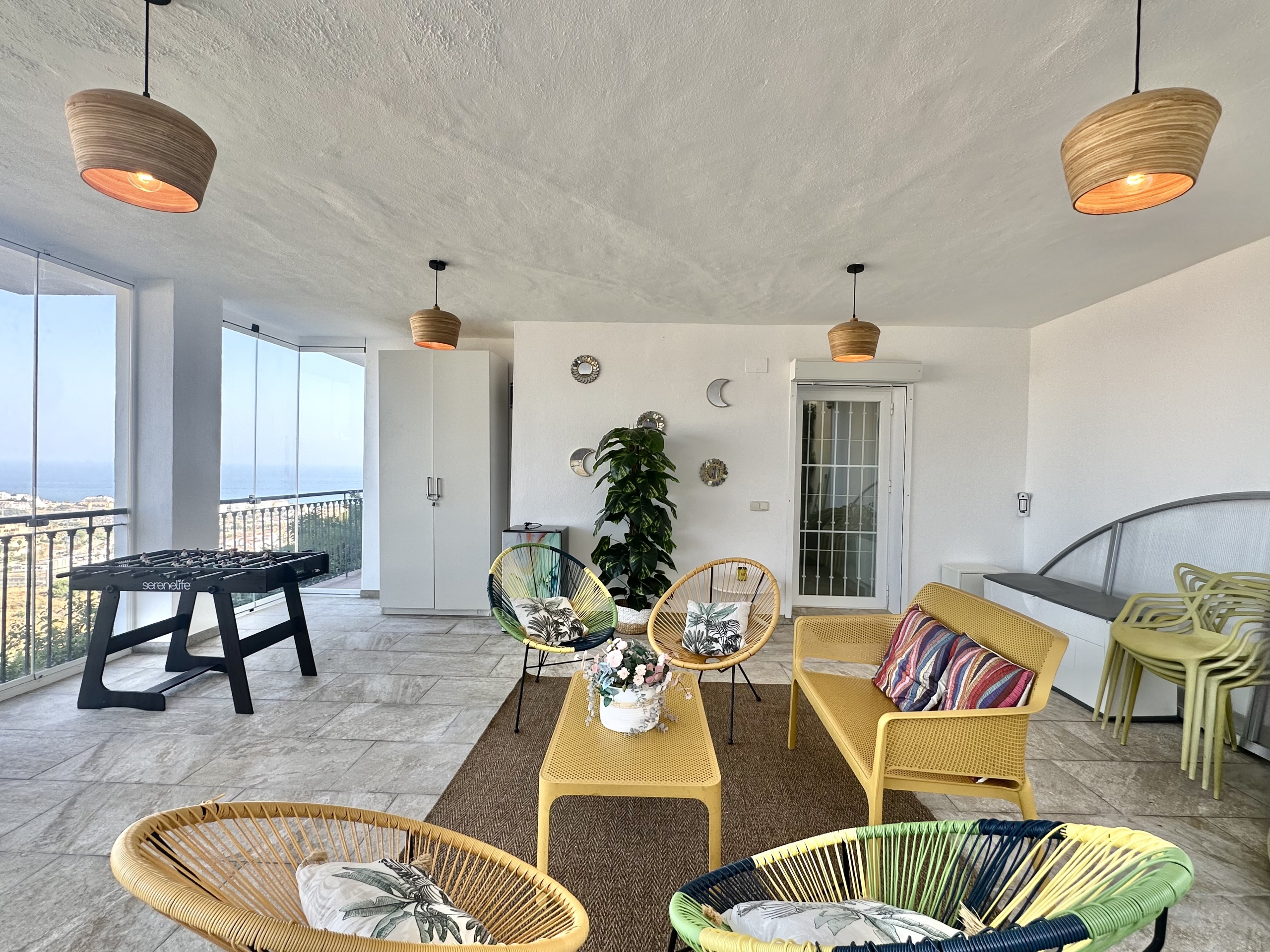 Semi Detached Villa Mirador for Rent in Riviera Del Sol, Málaga, Spain