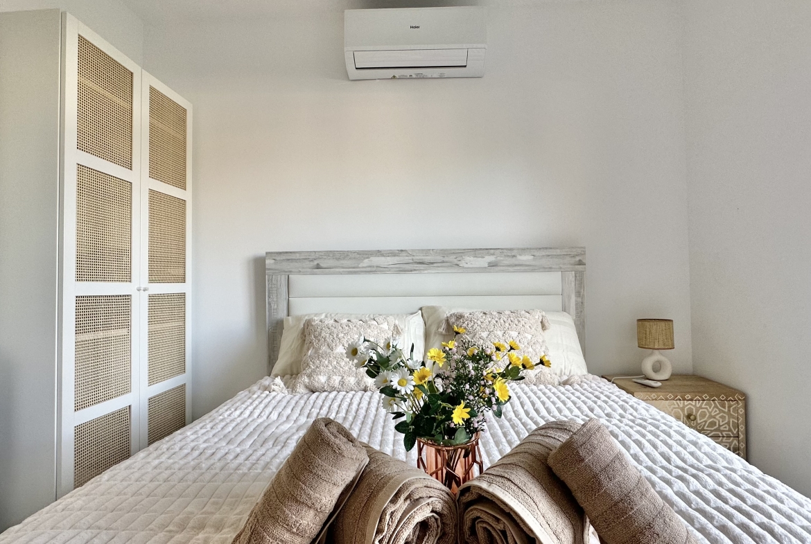 Renovated Apartment for Rent in Calahonda, Málaga, Spain