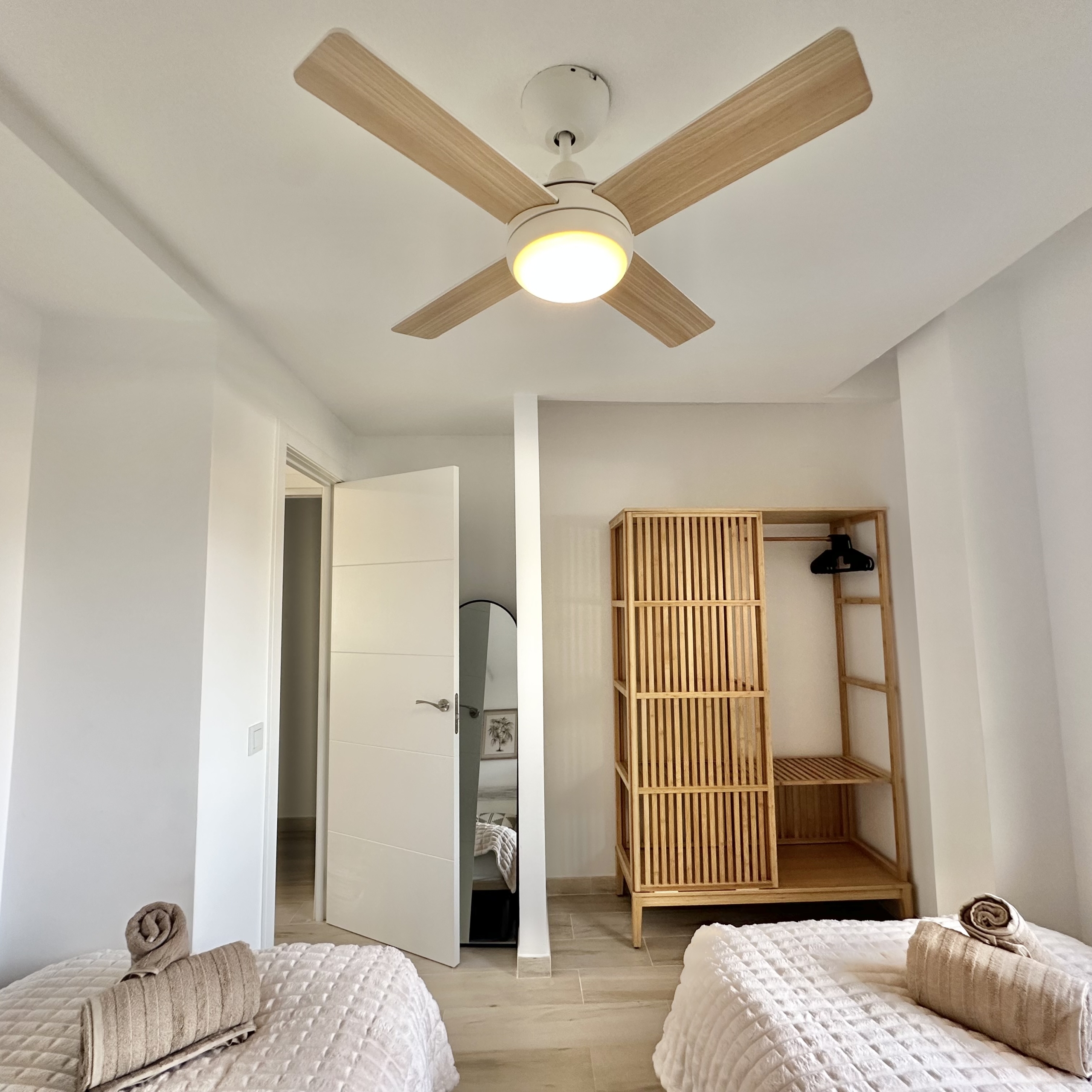 IMG_0433 Renovated Apartment for Rent in Calahonda, Málaga, Spain