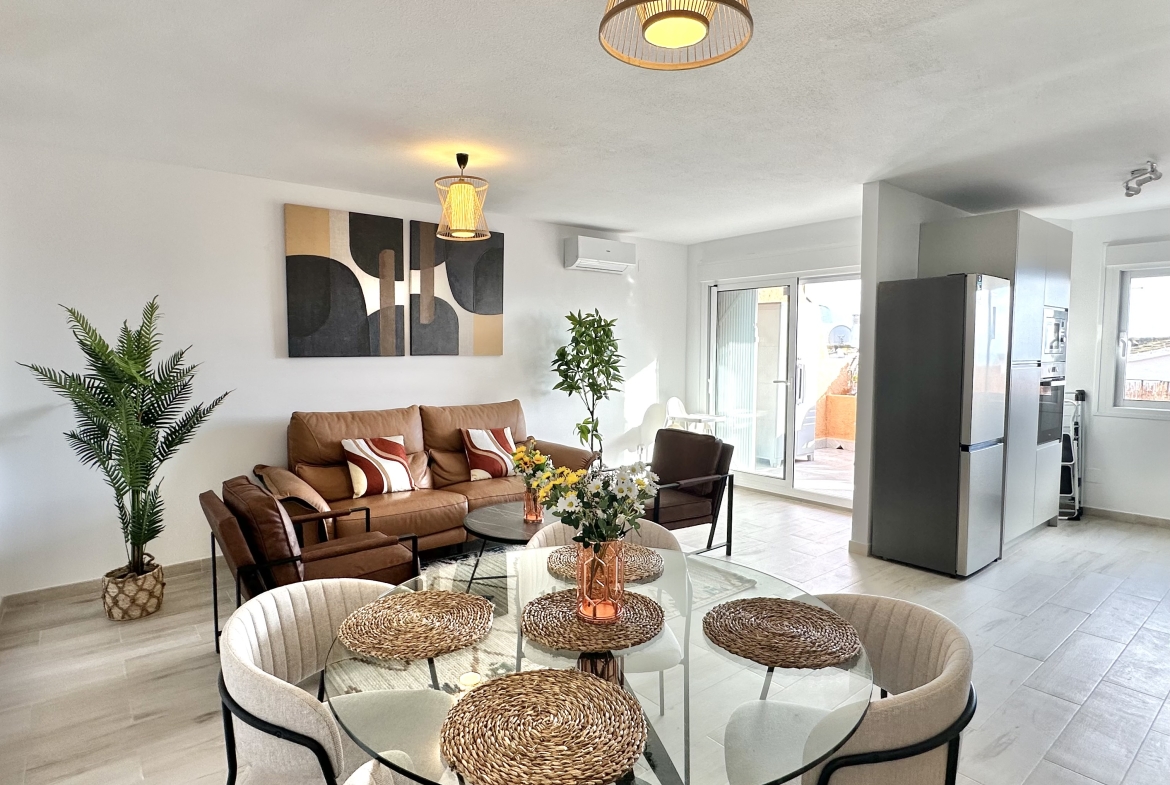 Renovated Apartment for Rent in Calahonda, Málaga, Spain