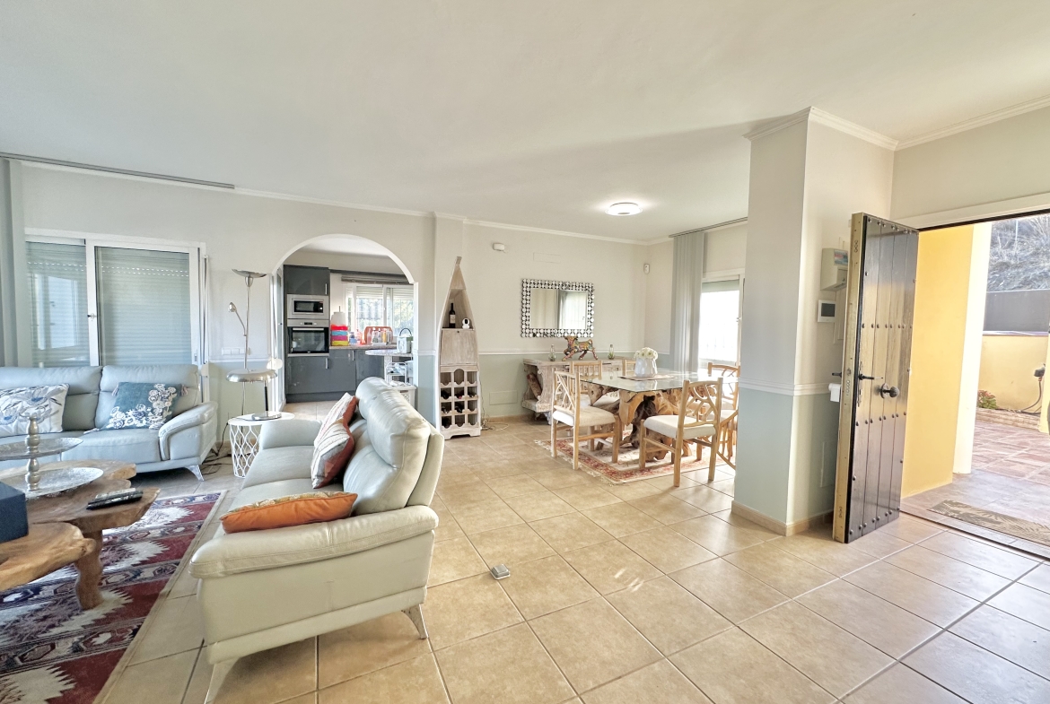 Detached Villa Vista Verde for Rent in Mijas Costa , Málaga, Spain