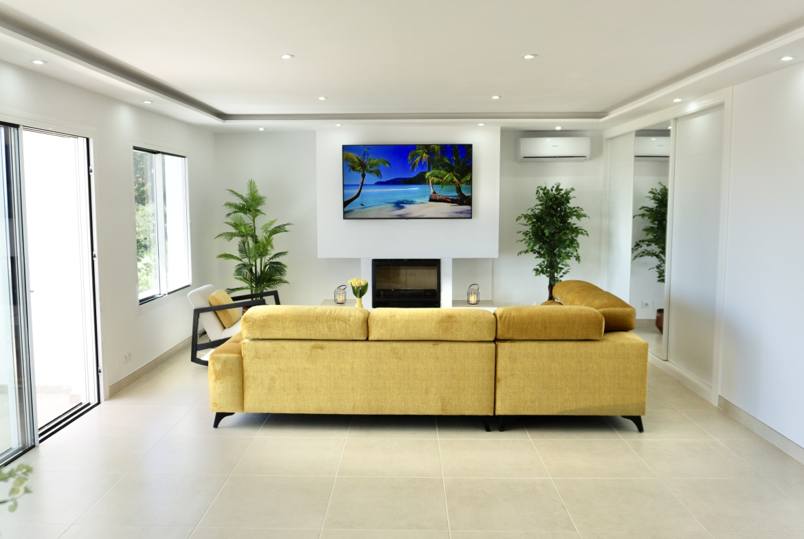 Detached Villa Aniko for Rent in El Chaparral , Málaga, Spain
