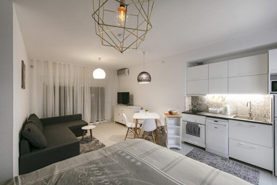 Ground Floor Studio for Rent in Calahonda, Málaga, Spain