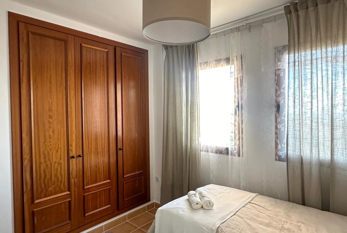Seaview Duplex Apartment for Rent in Upper Calahonda, Málaga, Spain