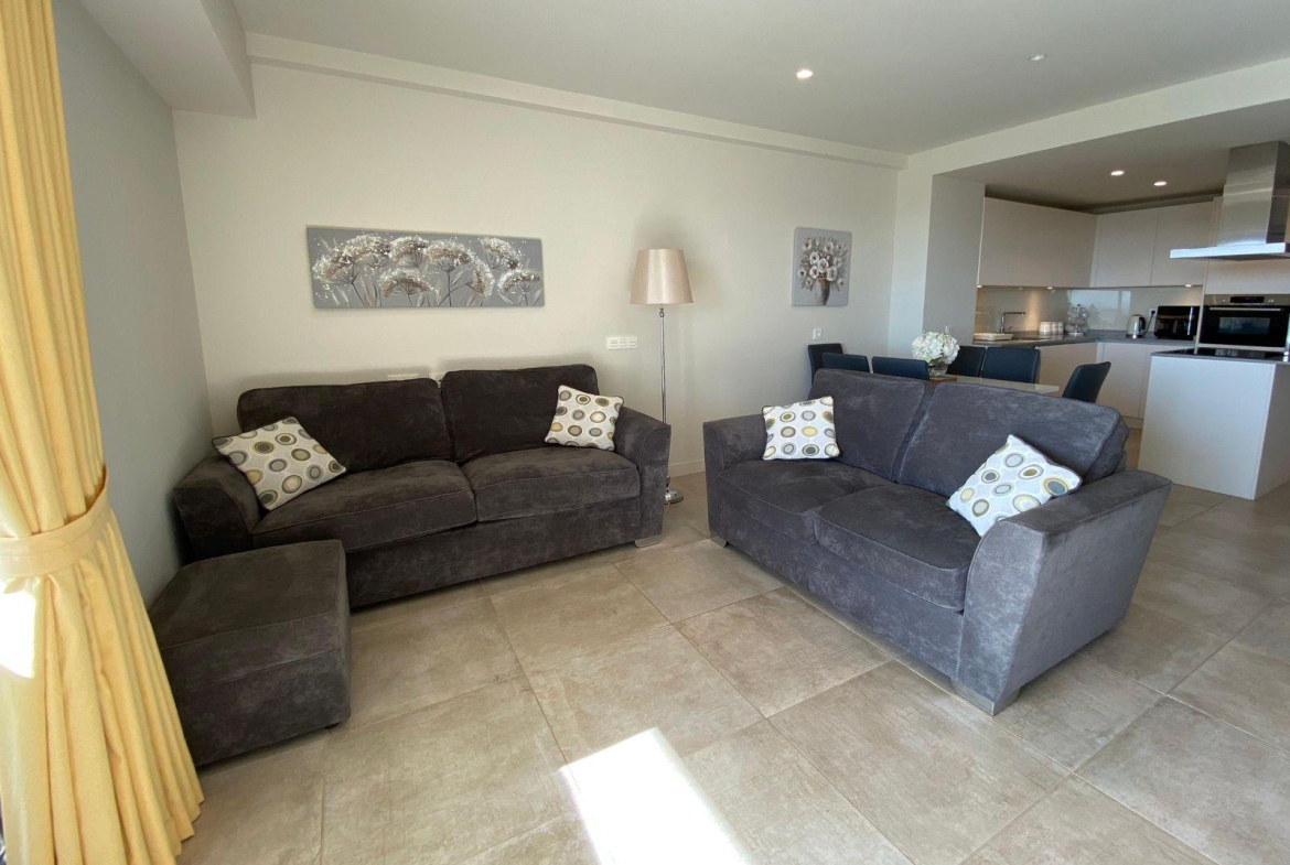 Seaview Apartment for Rent in Jardines Se Azalea La Cala De Mijas – Málaga, Spain