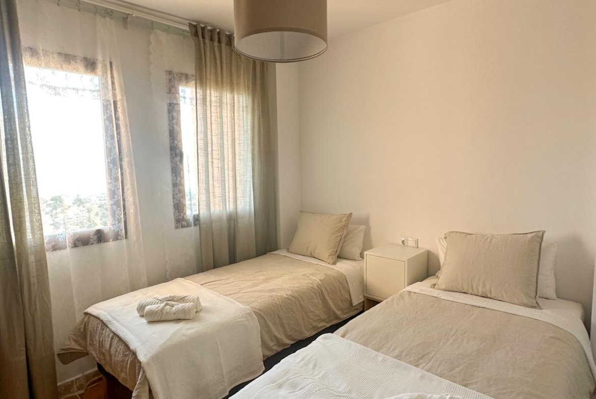 Seaview Duplex Apartment for Rent in Upper Calahonda, Málaga, Spain