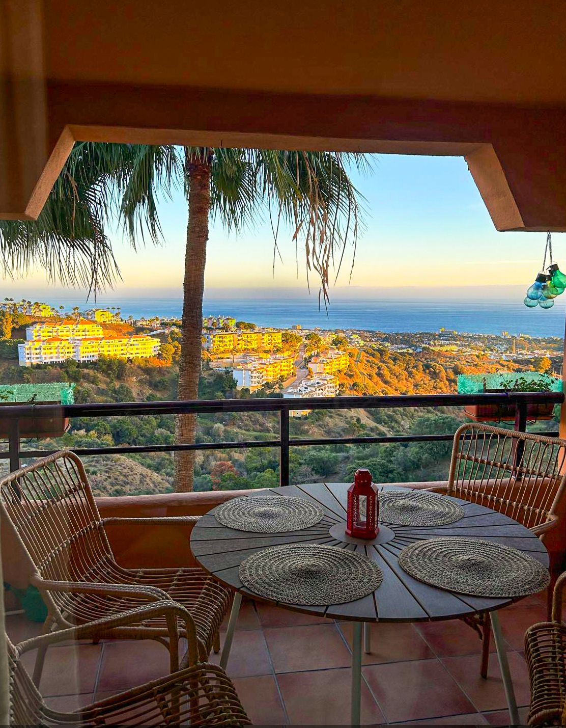 Seaview Duplex Apartment for Rent in Upper Calahonda, Málaga, Spain