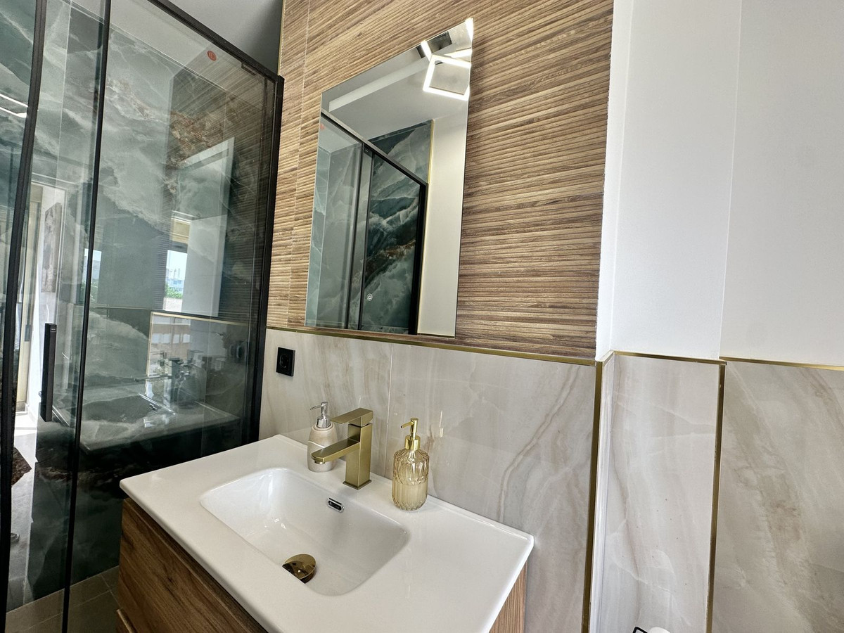 20-d1f7658cbe4ba6cd8666fec30fba80ad (1) Apartment for Rent in Fuengirola town center