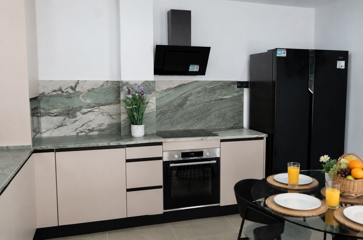 3-e898b2bb2a2fdfd06d2c39894dce8316 (1) Apartment for Rent in Fuengirola town center